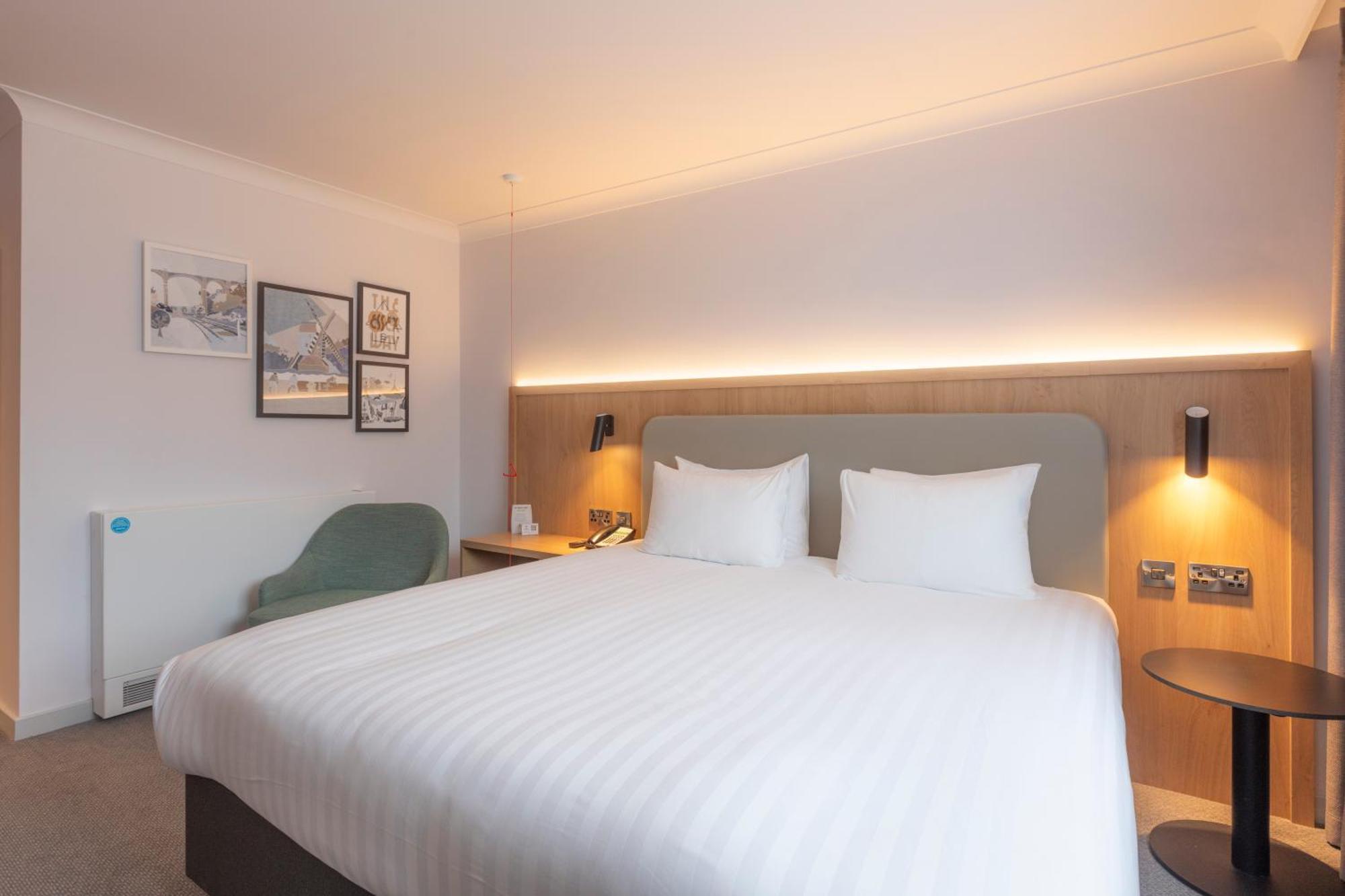 Holiday Inn Brentwood By Ihg Exteriér fotografie