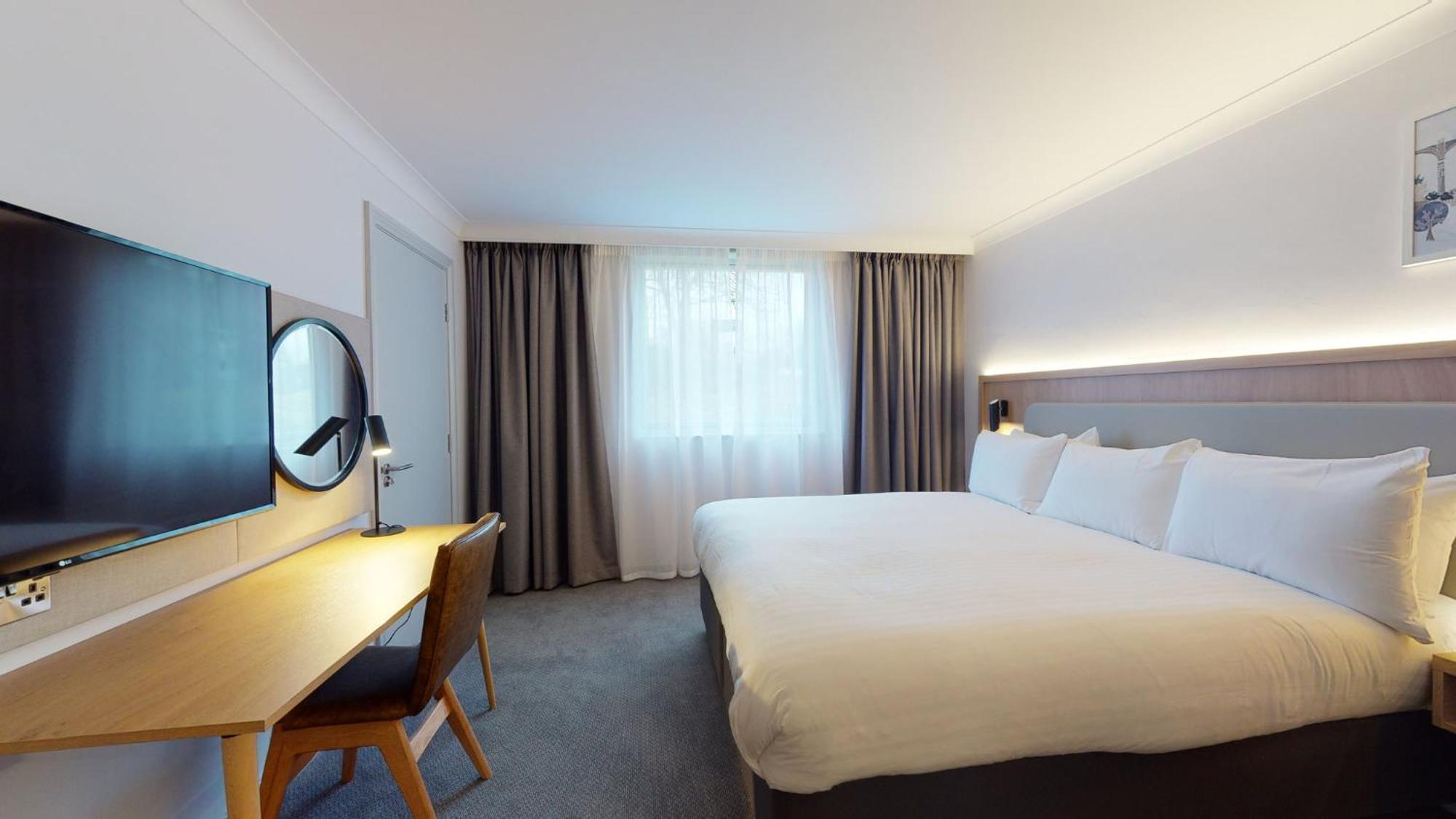 Holiday Inn Brentwood By Ihg Exteriér fotografie