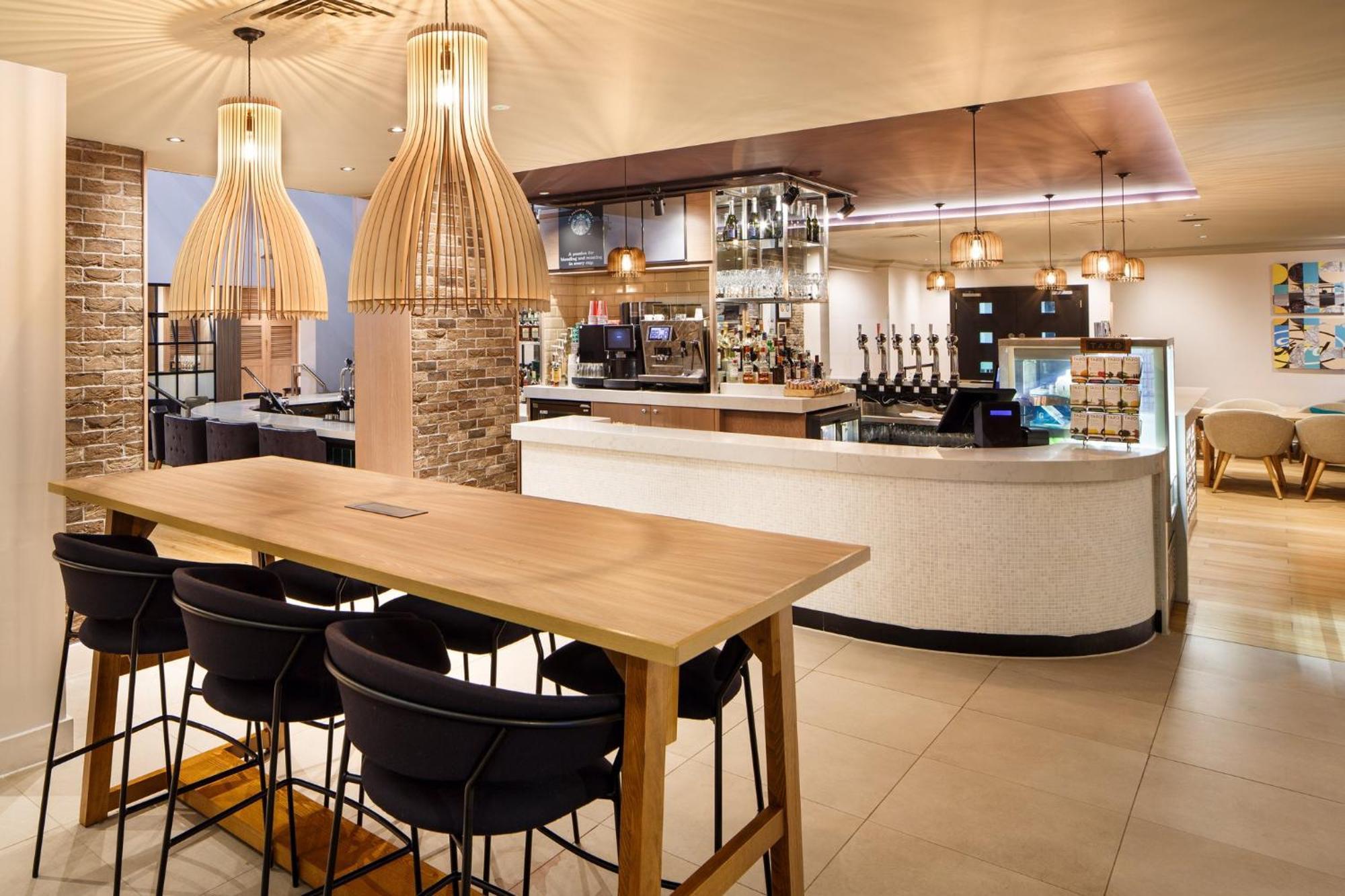 Holiday Inn Brentwood By Ihg Exteriér fotografie